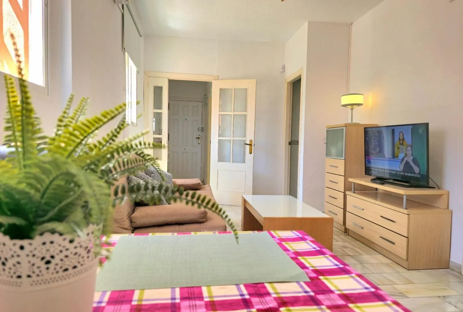 Villa Fran Coastal Elegance Stylish Apartment With Sea Views, Large Terrace Torremolinos Spanien