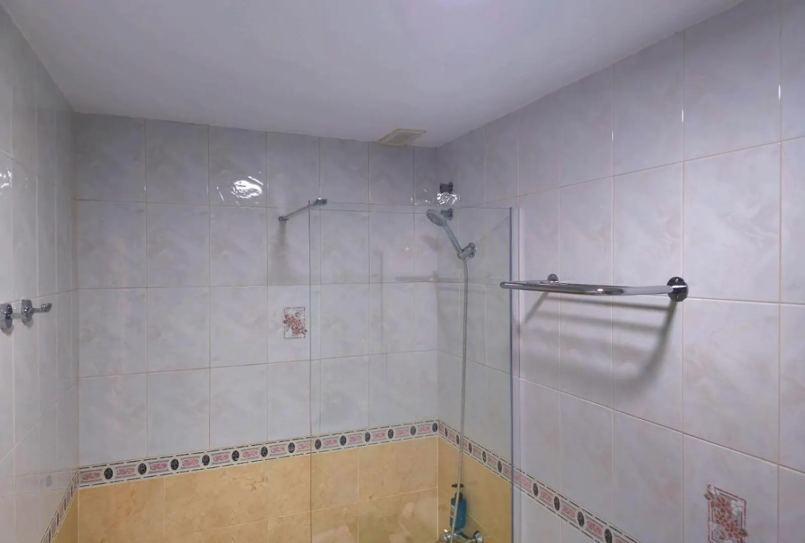 Villa Fran Coastal Elegance Stylish Apartment With Sea Views, Large Terrace Torremolinos 0*,