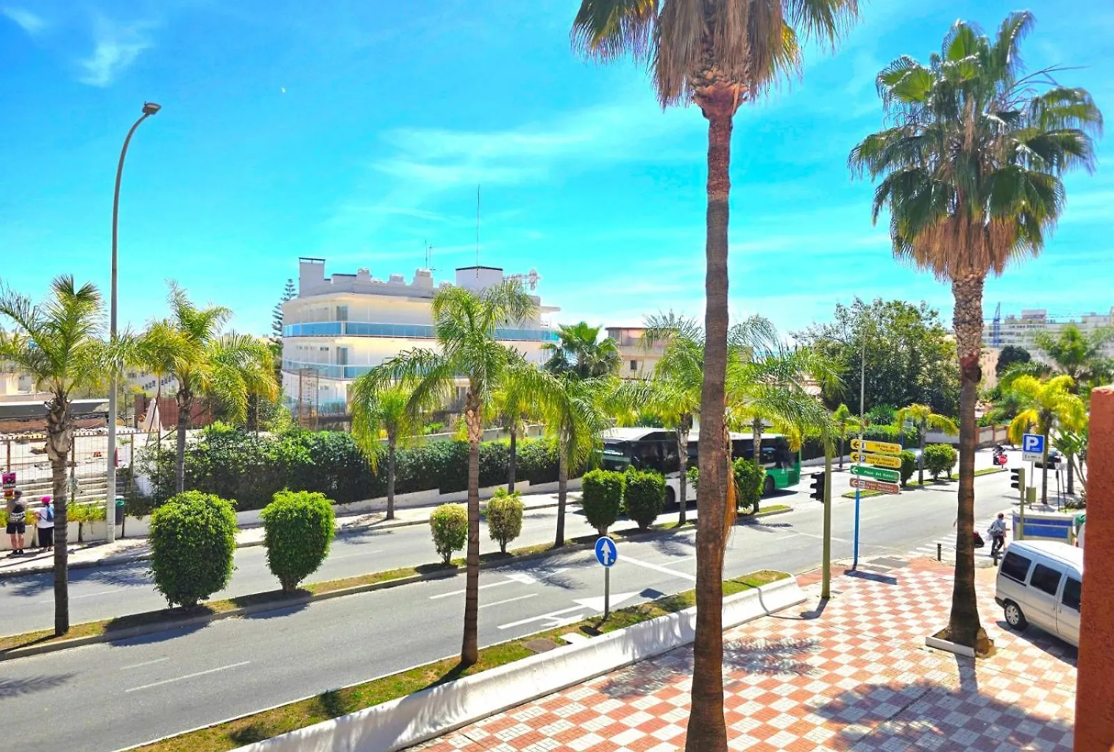 Villa Fran Coastal Elegance Stylish Apartment With Sea Views, Large Terrace Torremolinos 0*,